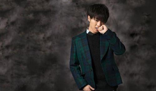 华晨宇吃瓜群众表情包,吃瓜群众笑翻网络