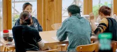 观众和吃瓜群众,揭秘热门话题背后的故事